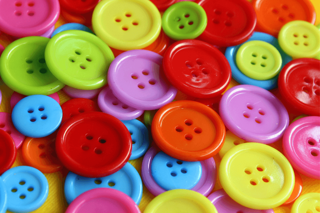 Ensemble de boutons multicolores