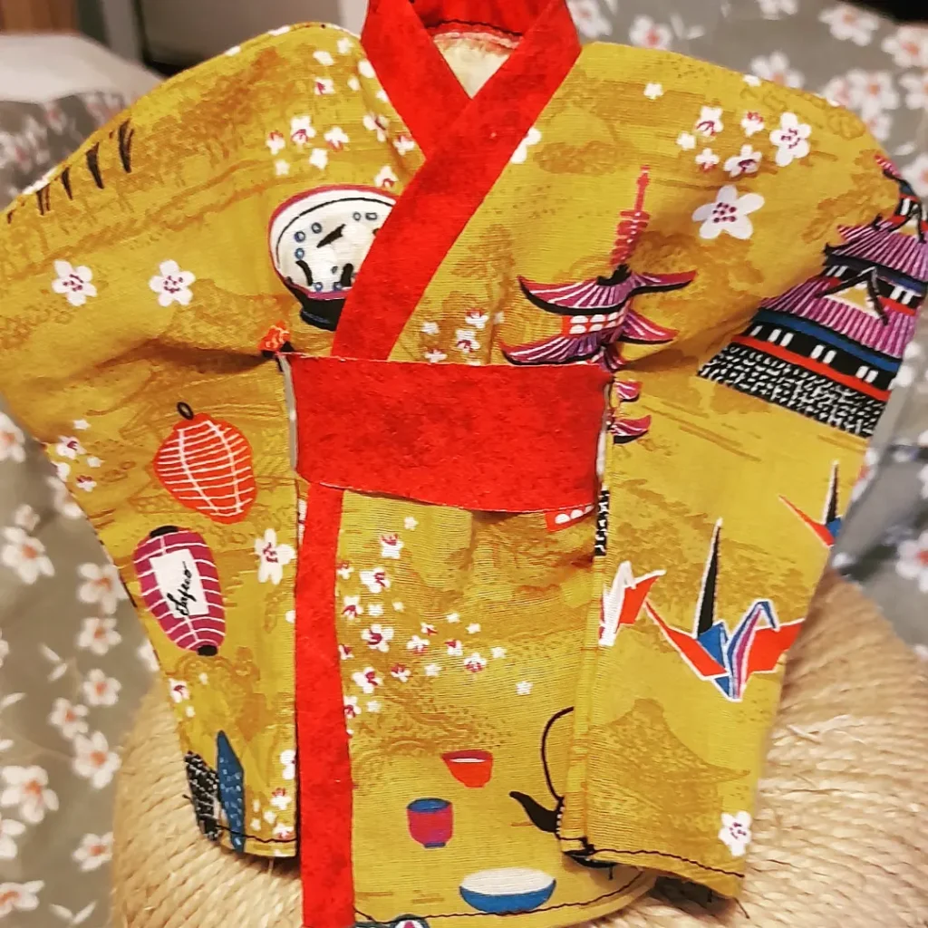 Kimono miniature jaune